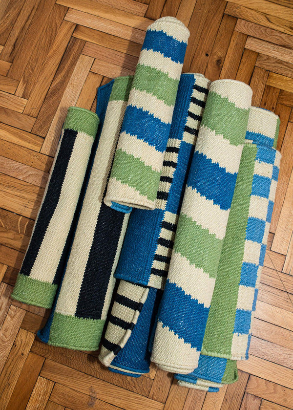 Tapis Bain Coton Tissé à Plat Artisanal Blue Symmetry collection