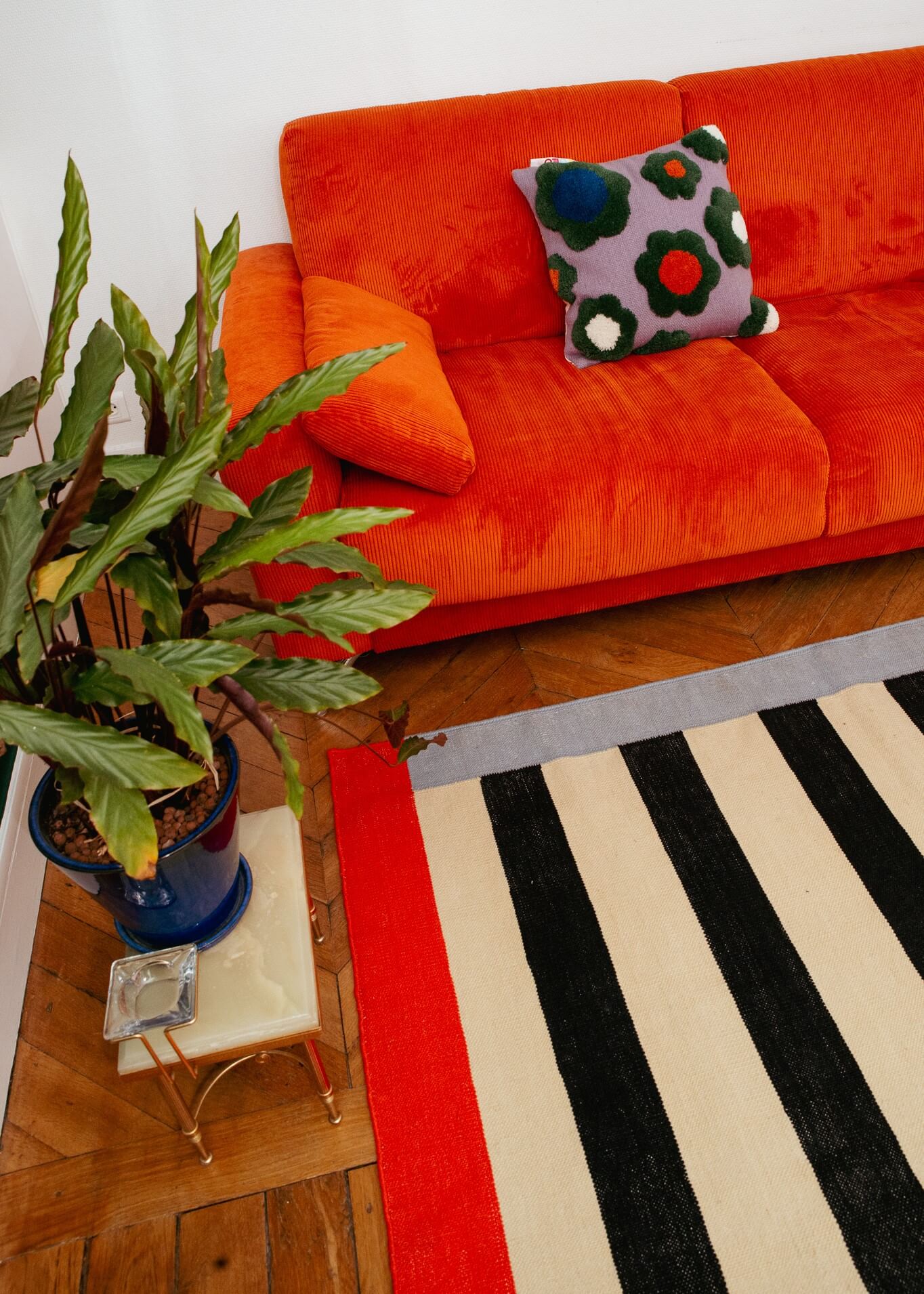 Tapis Laine Tissé à Plat Artisanal Red Symmetry déco 2