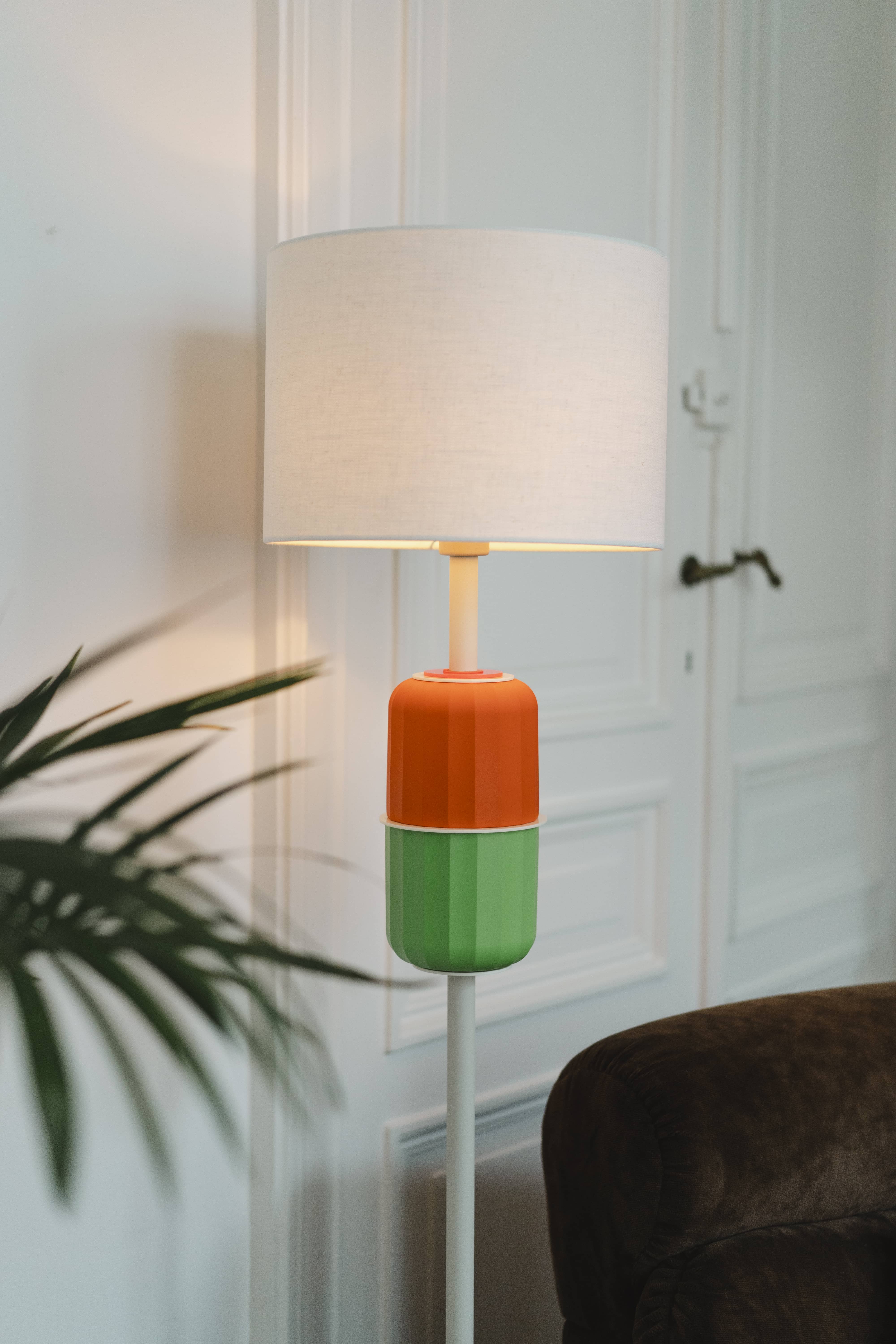 Lampadaire Pills