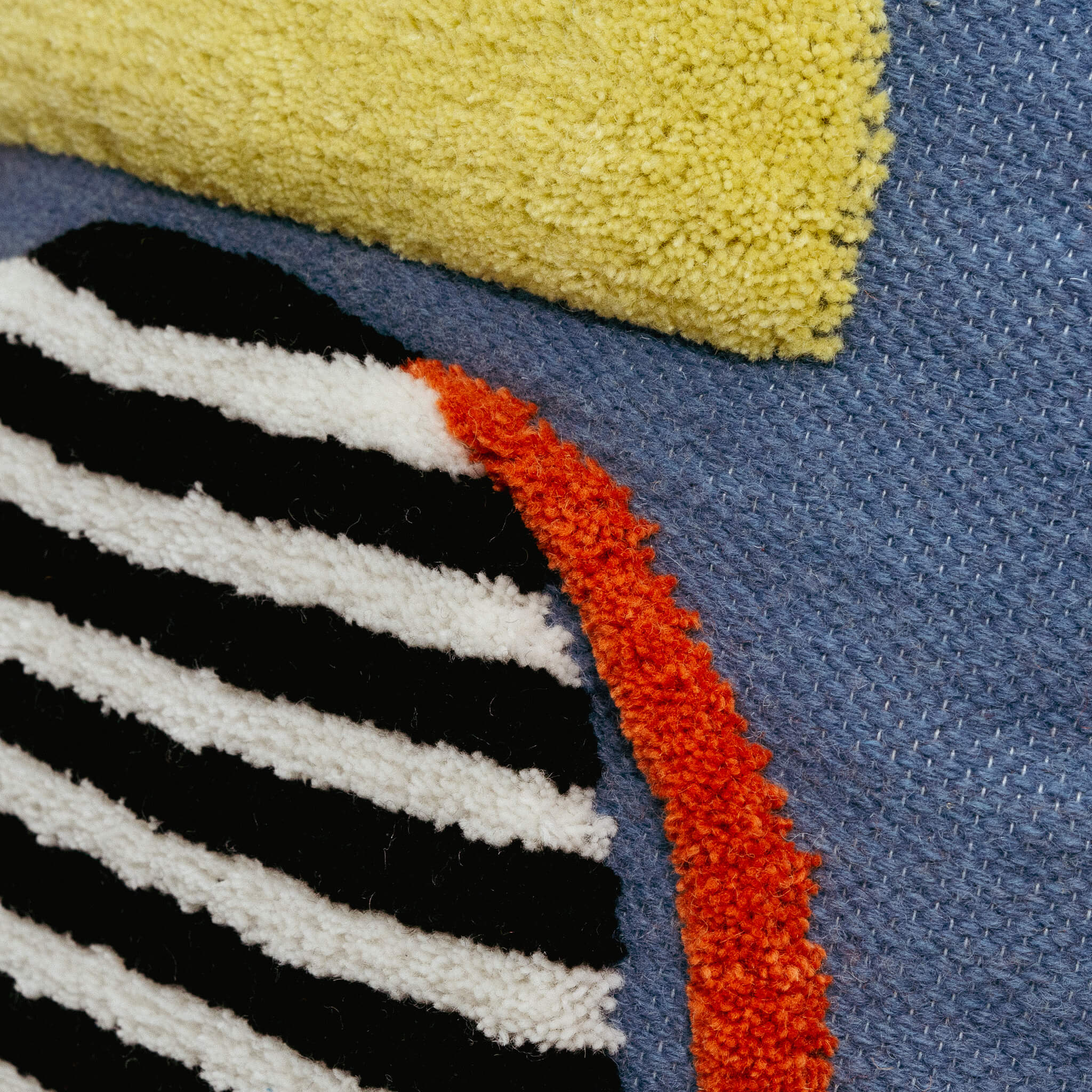 Housse de Coussin Bleu en Laine Tissée à la Main Yellow Lamp détails
