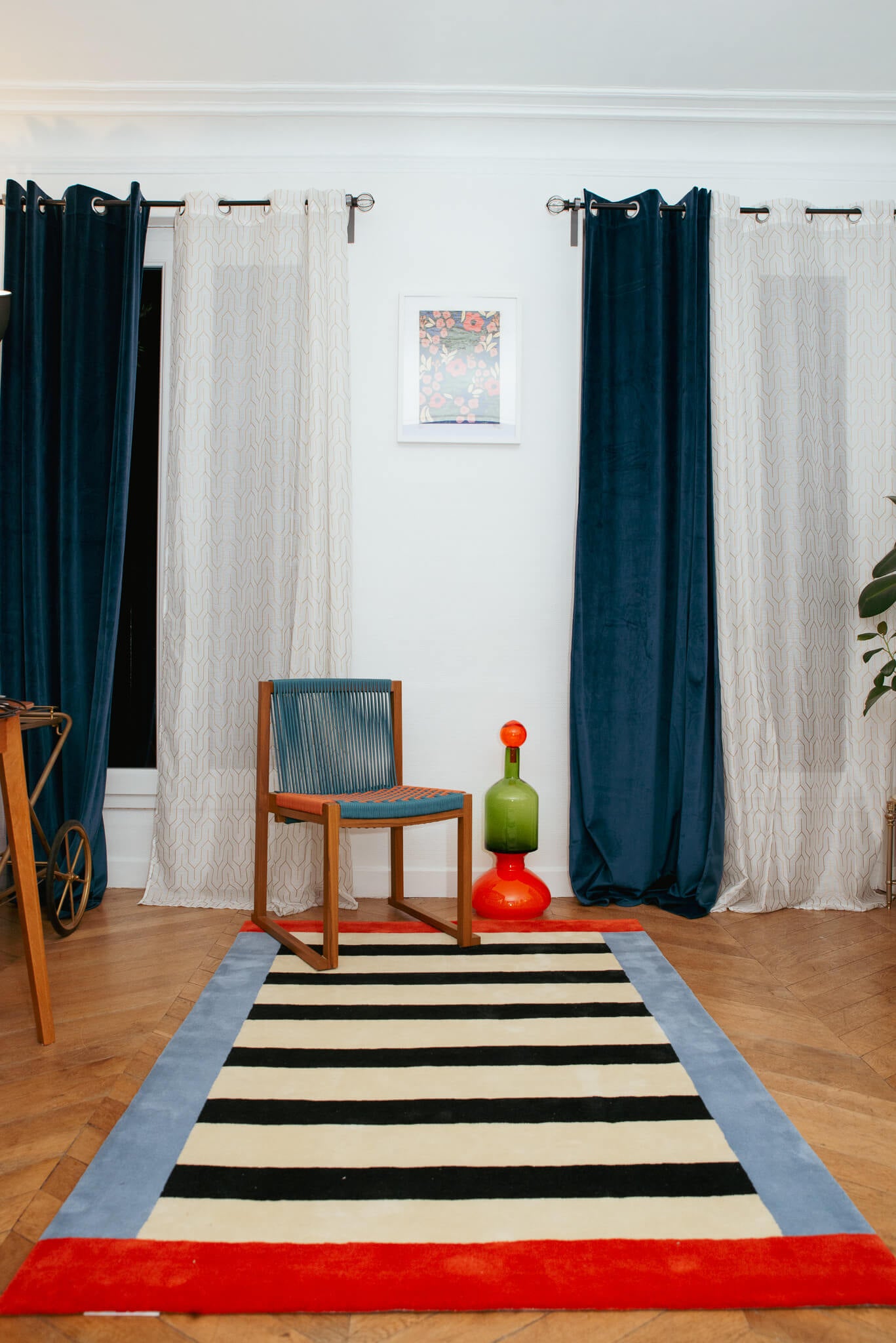 Tapis Tufté Laine Fait Main Artisanal Red Symmetry déco