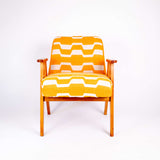 Fauteuil 366 Orange Bloom motifs géométriques de face