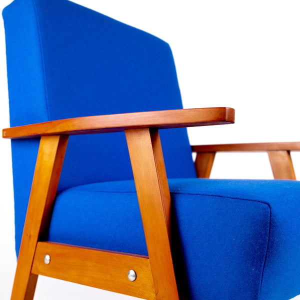 Fauteuil Bleu Matisse chute de tissu de la marque Gat Rimon détails