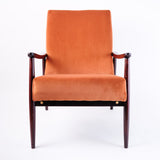 Fauteuil Rouge Persan en chute de tissu velours de la marque Casal de face