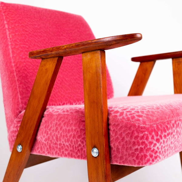 Fauteuil 366 Pink Panthera en chute de velours de la marque Casal détails